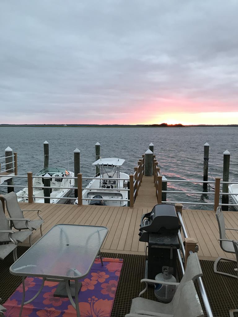 7010 Park Boulevard Sundowner Condo Unit B Wildwood